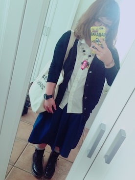 「アイテム（バングル/リストバンド）」を使った、hさん（レディース・150cm・20代）の秋コーディネート