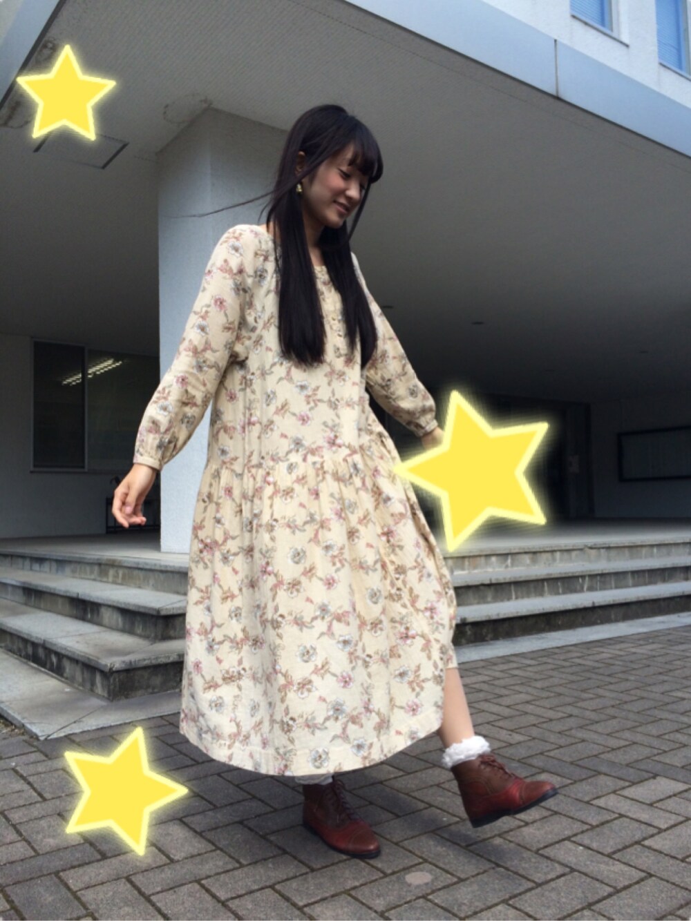 「Pastel Plan、古着、秋」｜「jurianのアイテム（ワンピース、ベージュ系）」を使った、さゆり。さん（レディース・154cm）の秋コーディネートの1枚目の写真
