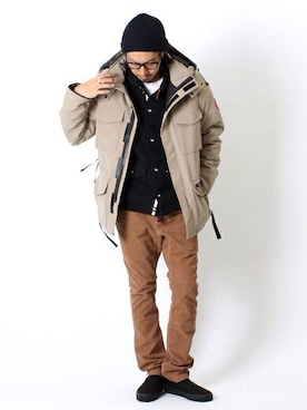 「BEAMS（ビームス）のアイテム（ダウンジャケット/コート）」を使った、佐藤嘉紀さん（メンズ・174cm）の秋コーディネート