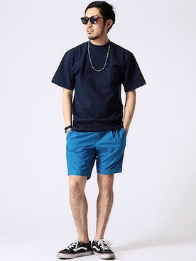 「BEAMS PLUS（ビームスプラス）のアイテム（Tシャツ/カットソー）」を使った、佐藤嘉紀さん（メンズ・174cm）の春コーディネート