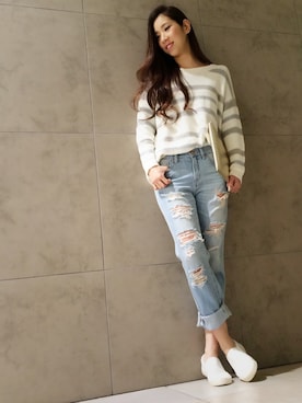 「ボーダーニット」｜「アイテム（スニーカー）」を使った、...EMIRI...さん（レディース・165cm）の冬コーディネート