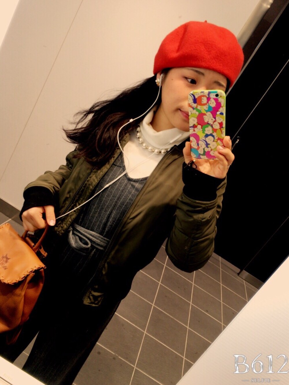「skinny lipsのアイテム（ブルゾン、グリーン系）」を使った、もんちさん（レディース・149cm）の冬コーディネートの1枚目の写真