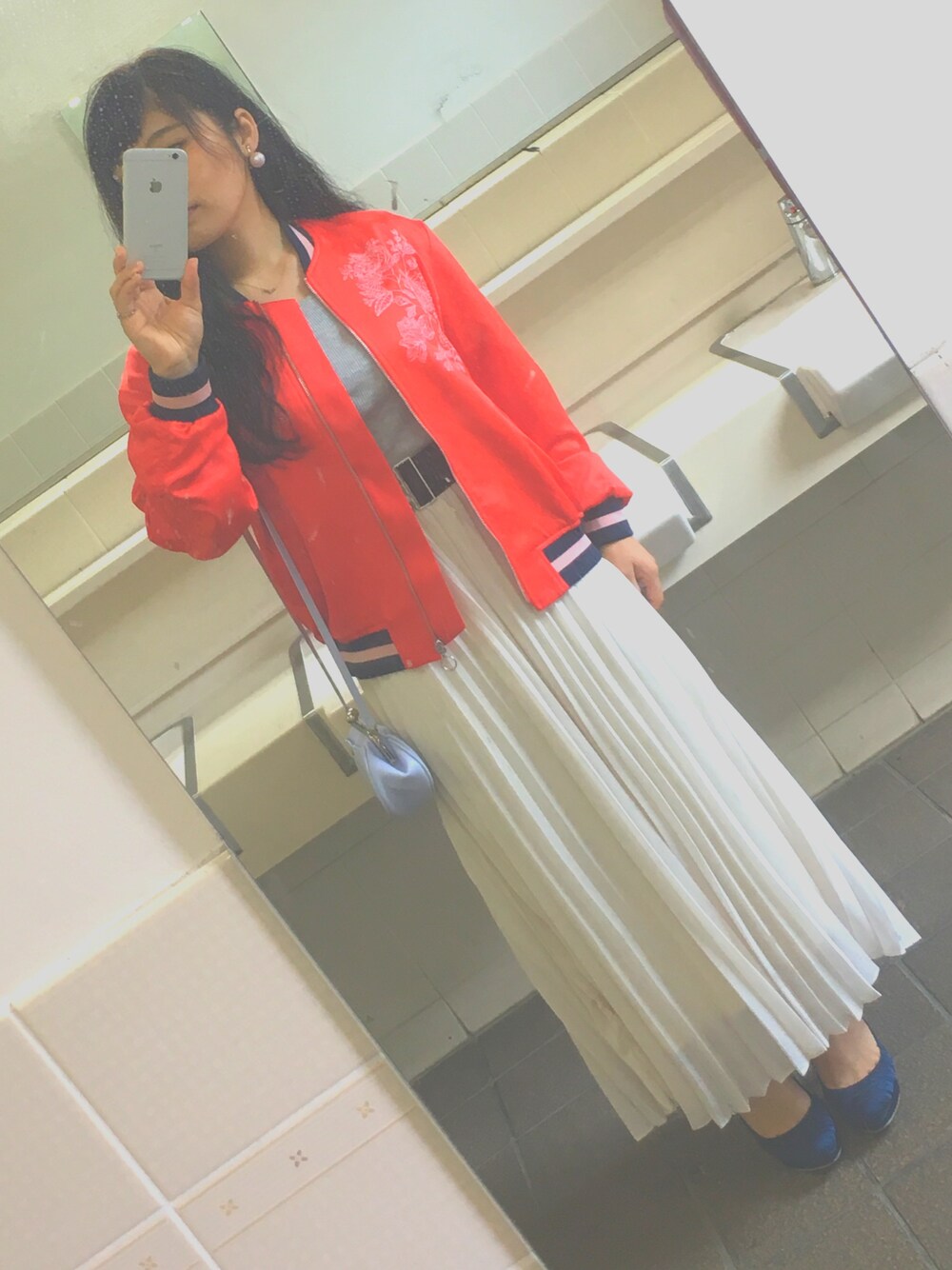 「Clipのアイテム（ネックレス、ゴールド系）」を使った、もんちさん（レディース・149cm）の秋コーディネートの1枚目の写真