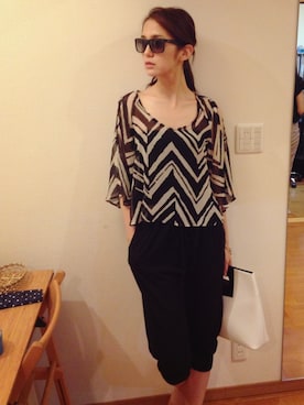 「PLAIN CLOTHING（プレーンクロージング）のアイテム（パンツ）」を使った、片桐ゆたかさん（レディース・172cm）の夏コーディネート