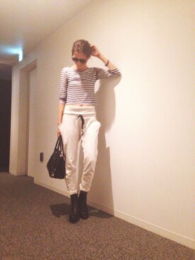 「PLAIN CLOTHING（プレーンクロージング）のアイテム（パンツ）」を使った、片桐ゆたかさん（レディース・172cm）の秋コーディネート