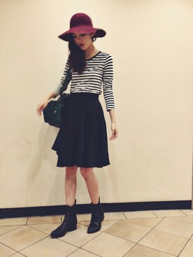 「PLAIN CLOTHING（プレーンクロージング）のアイテム（スカート）」を使った、片桐ゆたかさん（レディース・172cm）の秋コーディネート