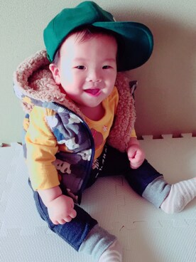 「アイテム（ダウンベスト、ブラウン系）」を使った、Leo♡♡さん（キッズ・80cm）の春コーディネート