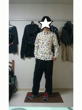 「グラニフ」｜「アイテム（スラックス）」を使った、のきのきさん（メンズ・172cm）の秋コーディネート