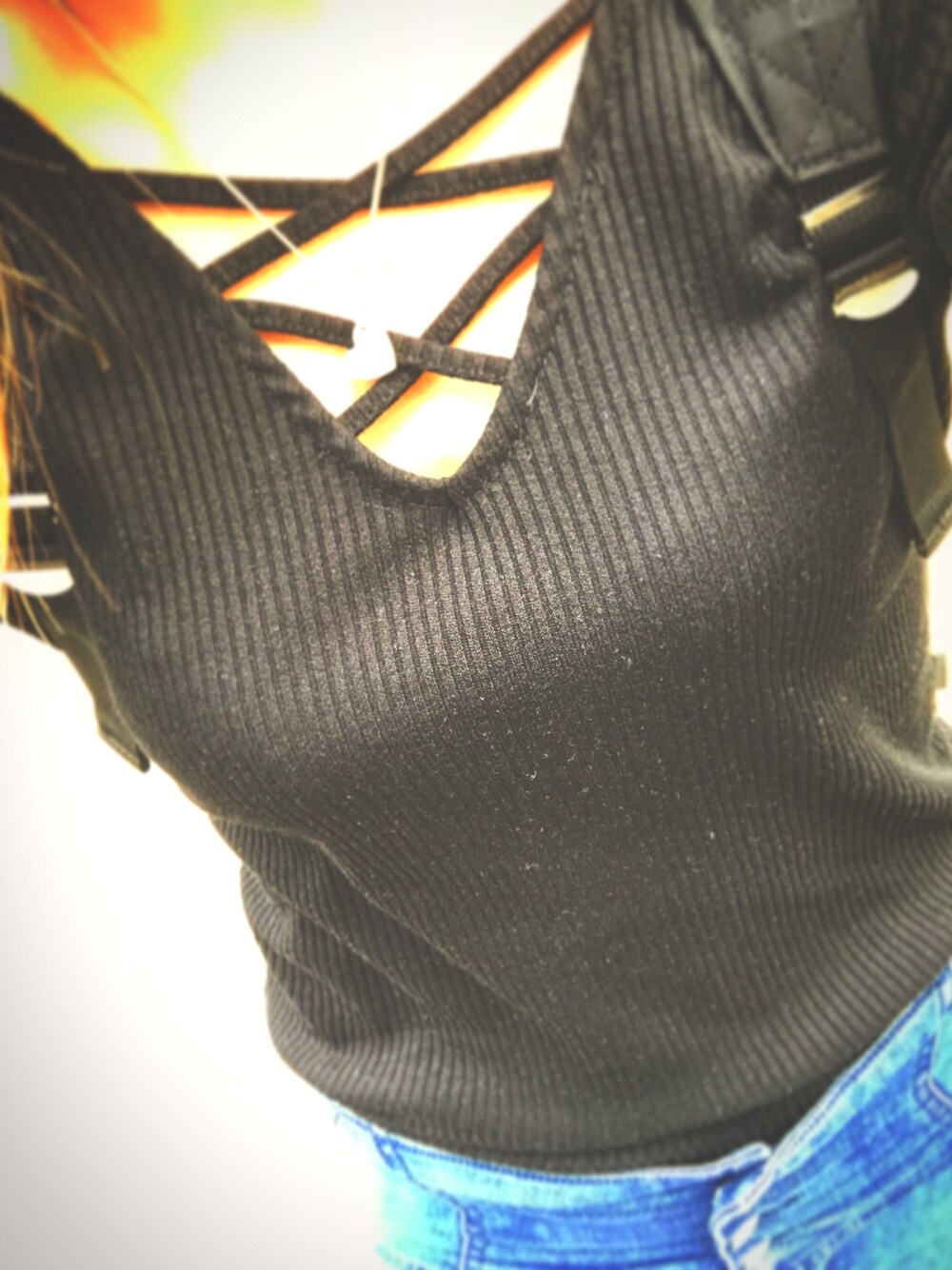 「学校すたいる」｜「SHOP LISTのアイテム（デニムパンツ、ブルー系）」を使った、HIKARIさん（レディース・158cm）の冬コーディネートの1枚目の写真