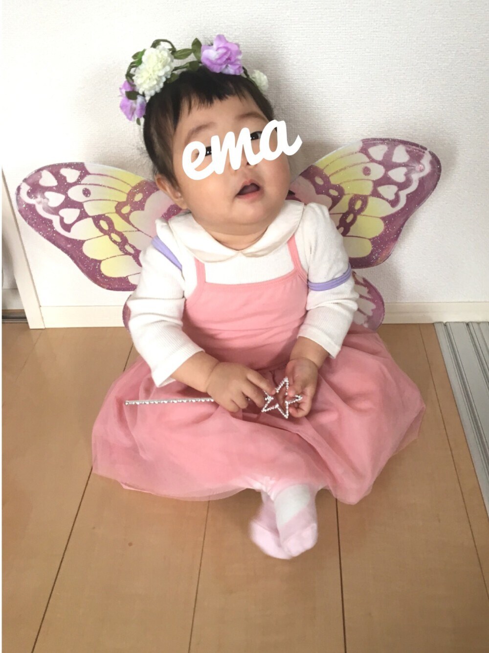 「HappyHalloween、babygirl 、Trick or Treat、WEAR HALLOWEEN 2016、11ヶ月、ハロウィンコーデ」｜「OLD NAVYのアイテム（ワンピース、ピンク系）」を使った、ema🐻さん（キッズ・70cm）の秋コーディネートの1枚目の写真
