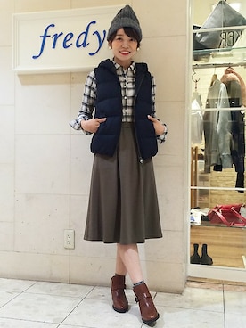 「ひざ丈スカート」｜「アイテム（ニットキャップ/ビーニー）」を使った、にのさん（レディース・162cm）の秋コーディネート