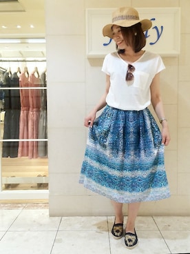 「FREDY&GLOSTER（フレディアンドグロスター）のアイテム（Tシャツ/カットソー）」を使った、にのさん（レディース・162cm）の夏コーディネート