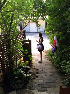 「アイテム（アナログ腕時計、ピンク系）」を使った、fuuさん（レディース・158cm）の夏コーディネート