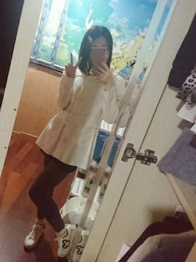 「アイテム（フレグランス）」を使った、まいにゃん💜さん（レディース・164cm）の秋コーディネート