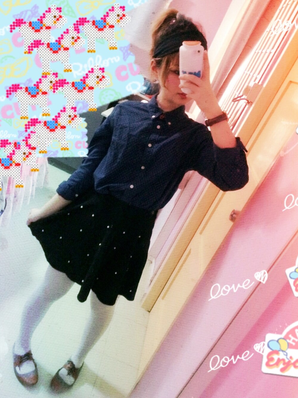 「smartcasual、UNIQLO Tシャツ、osewaya、ootd、PolkaDot」｜「UNIQLOのアイテム（シャツ/ブラウス、ブルー系）」を使った、NIA ACIDIAさん（レディース・150cm）の秋コーディネートの1枚目の写真