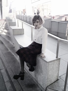 NIA ACIDIAさんのコーディネート