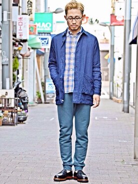 「黒縁メガネ」｜「アイテム（その他アウター）」を使った、Takamyさん（メンズ・172cm）の春コーディネート