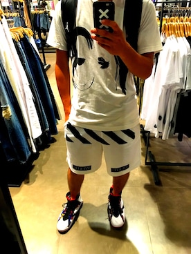 「OFF-WHITE」｜「アイテム（その他）」を使った、taichiさん（メンズ・172cm）の夏コーディネート