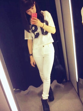 Debby Chenさんのコーディネート