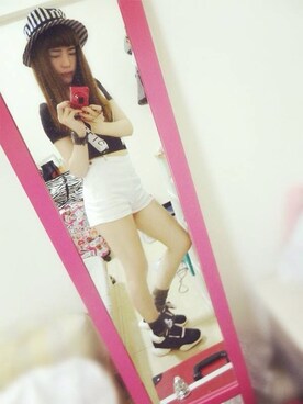 Debby Chenさんのコーディネート