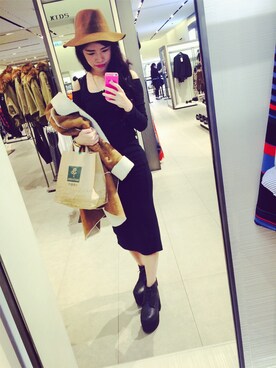 Debby Chenさんのコーディネート