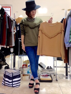 「la veriteのアイテム（スウェット、グリーン系）」を使った、la verite2015さん（レディース・161cm）の秋コーディネート