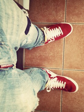 「NIKE（ナイキ）のアイテム（シューズ、レッド系）」を使った、こばひでさん（メンズ・175cm）の秋コーディネート