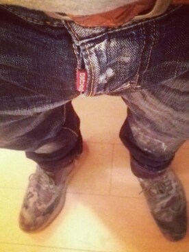 「DSQUARED2（ディースクエアード）のアイテム（パンツ、ブルー系）」を使った、こばひでさん（メンズ・175cm）の秋コーディネート