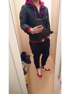 「Bershka（ベルシュカ）のアイテム（パンツ、ブラック系）」を使った、こばひでさん（メンズ・175cm）の冬コーディネート