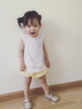 「アイテム（カーゴパンツ、イエロー系）」を使った、mic-zjさん（キッズ・80cm）の夏コーディネート