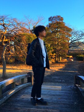 「白黒」｜「アイテム（ブルゾン）」を使った、ゆうりんごさん（メンズ・163cm）の冬コーディネート