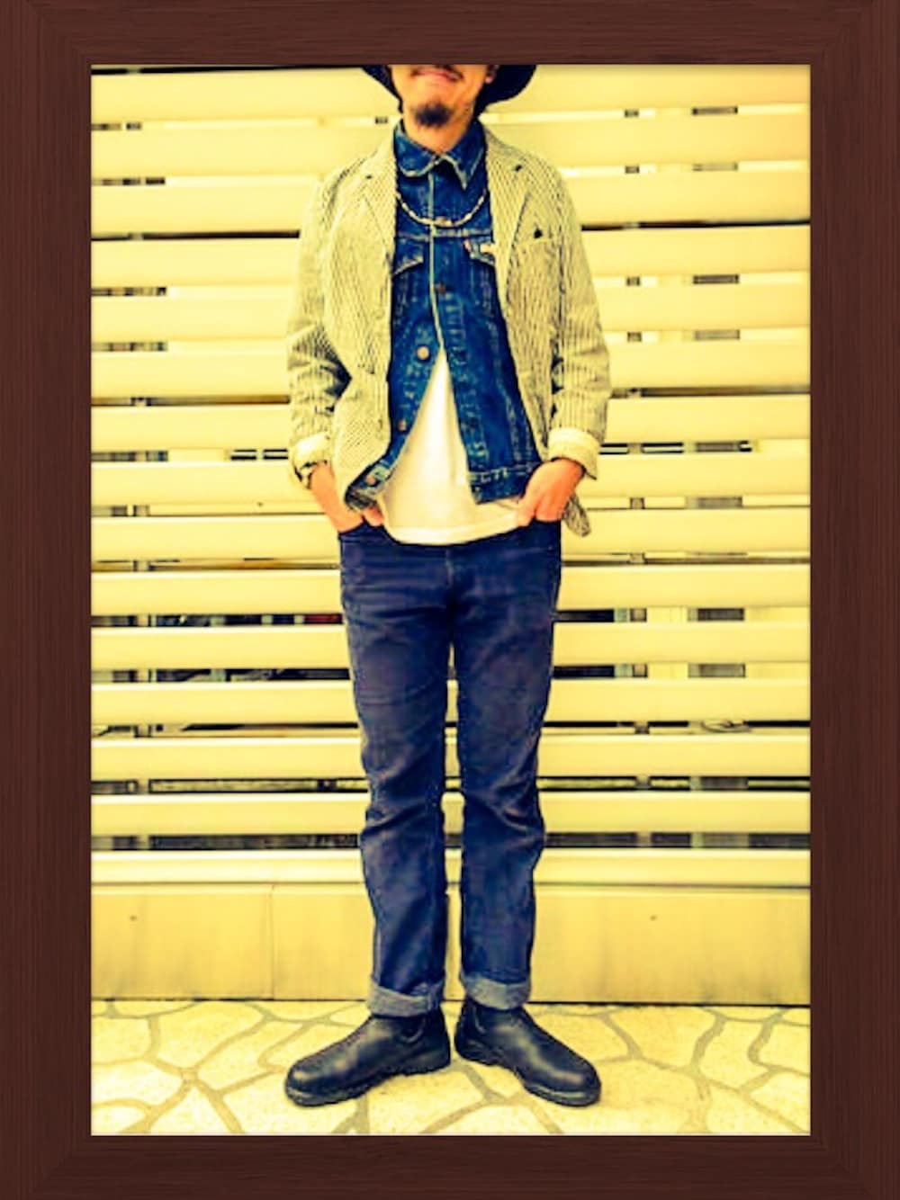 「Levi's、blundstone、Scye、work、JK、boots、denim、bule、ワーク、ジャケット」｜「Scyeのアイテム（カバーオール、ホワイト系）」を使った、こたさん（メンズ・178cm）の秋コーディネートの1枚目の写真