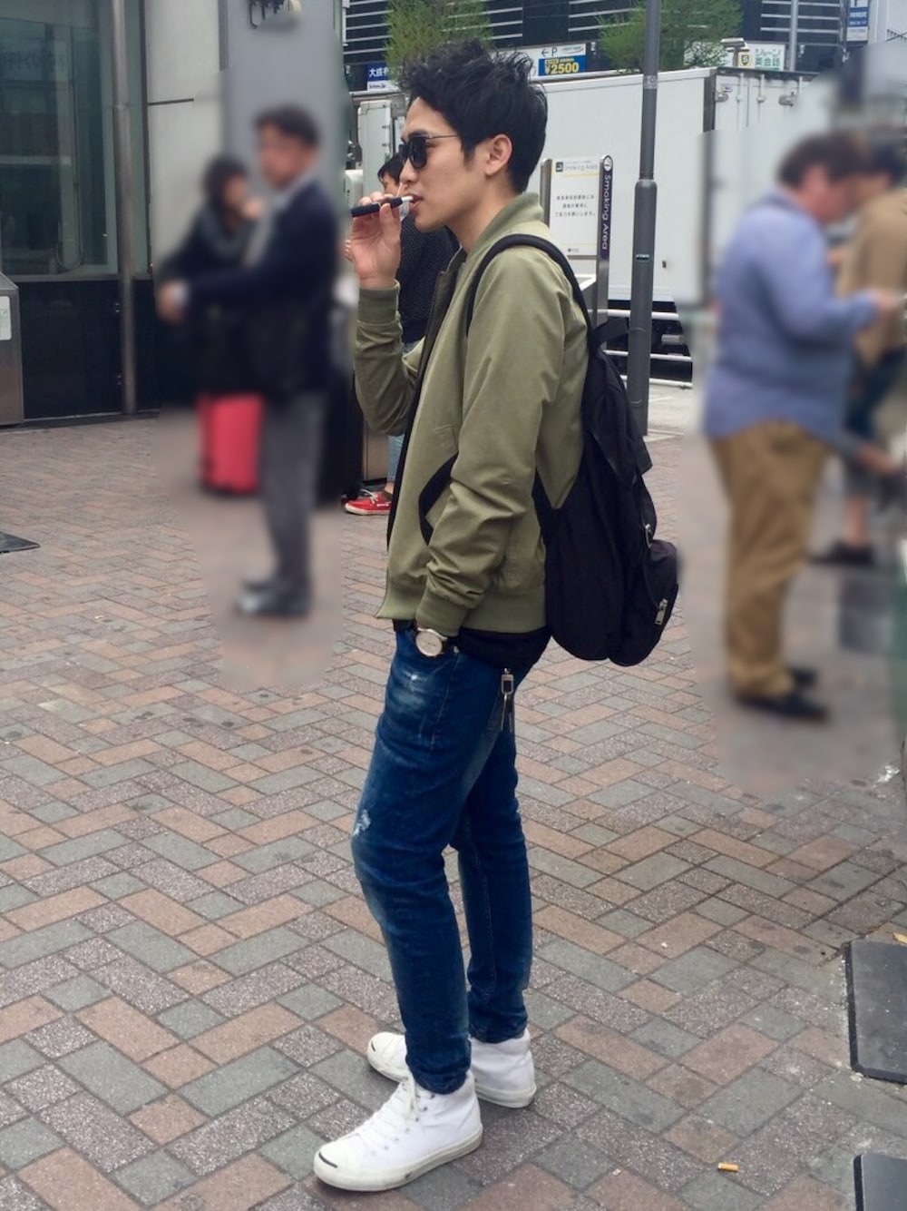 「Saturdays NYCのGOOSE BOMBER JACKET（ブルゾン、ホワイト系）」を使った、RyosuKさん（メンズ・168cm）の春コーディネートの1枚目の写真