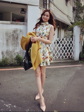 洛儀さんのコーディネート