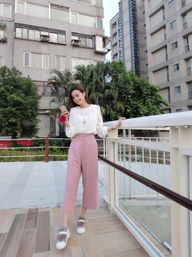 洛儀さんのコーディネート