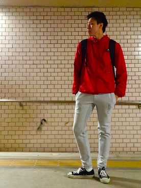 「オールスター」｜「アイテム（マウンテンパーカー）」を使った、ひろきチェケラッチョさん（メンズ・177cm）の冬コーディネート