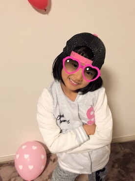 「ダンス」｜「アイテム（その他アウター）」を使った、saratanさん（キッズ・110cm）の冬コーディネート