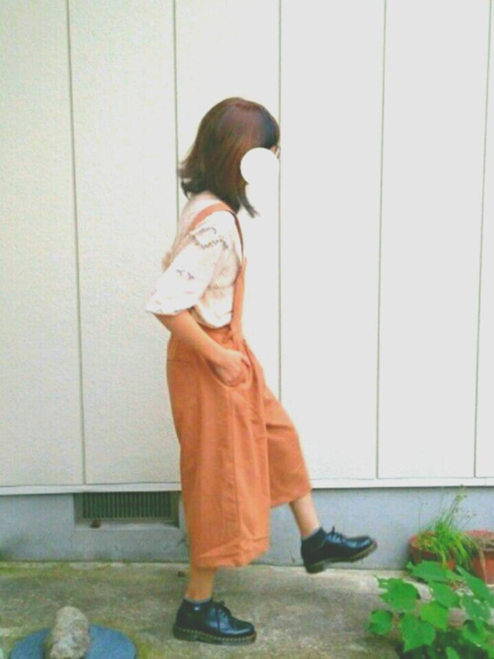 「秋、aiko、aikoジャンキー、刺繍、Dr.Martens」｜「Crispのアイテム（ニット/セーター、ベージュ系）」を使った、*  aya  *さん（レディース・160cm）の秋コーディネートの1枚目の写真