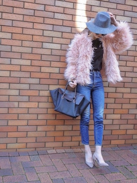 「SLY（スライ）のWOLT JW ANKLE SLIM-A（デニムパンツ）」を使った、asukaさん（レディース・163cm）の冬コーディネート