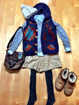 「アイテム（ベスト、パープル系）」を使った、ミミさん（レディース・151cm）の冬コーディネート