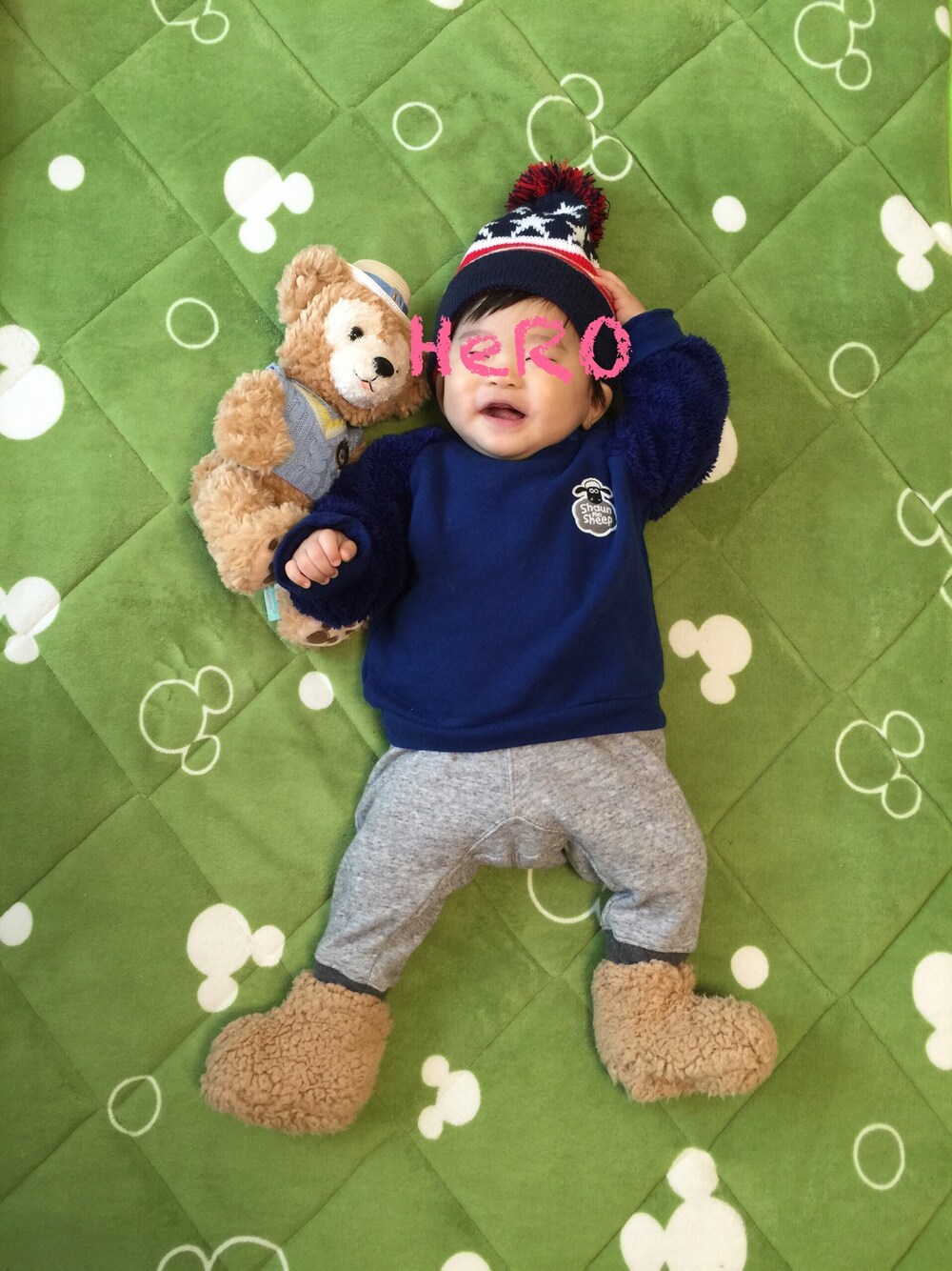 「ユニクロ、ショーン、ベビー、ベビーコーデ、０歳、男の子、関西人」｜「UNIQLOのアイテム（スウェット、ブルー系）」を使った、HeROさん（キッズ・70cm）の秋コーディネートの1枚目の写真