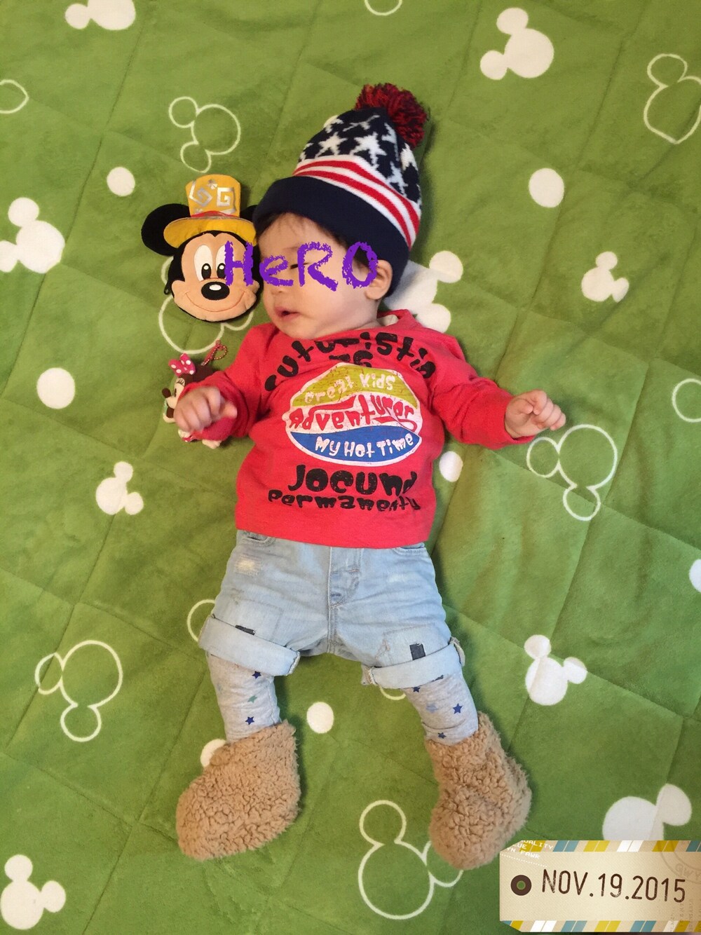 「H&M、デニム、レギンス、ニット帽、ベビー、ベビーコーデ、男の子、０歳、関西人」｜「H&Mのアイテム（その他パンツ、ブルー系）」を使った、HeROさん（キッズ・70cm）の秋コーディネートの1枚目の写真