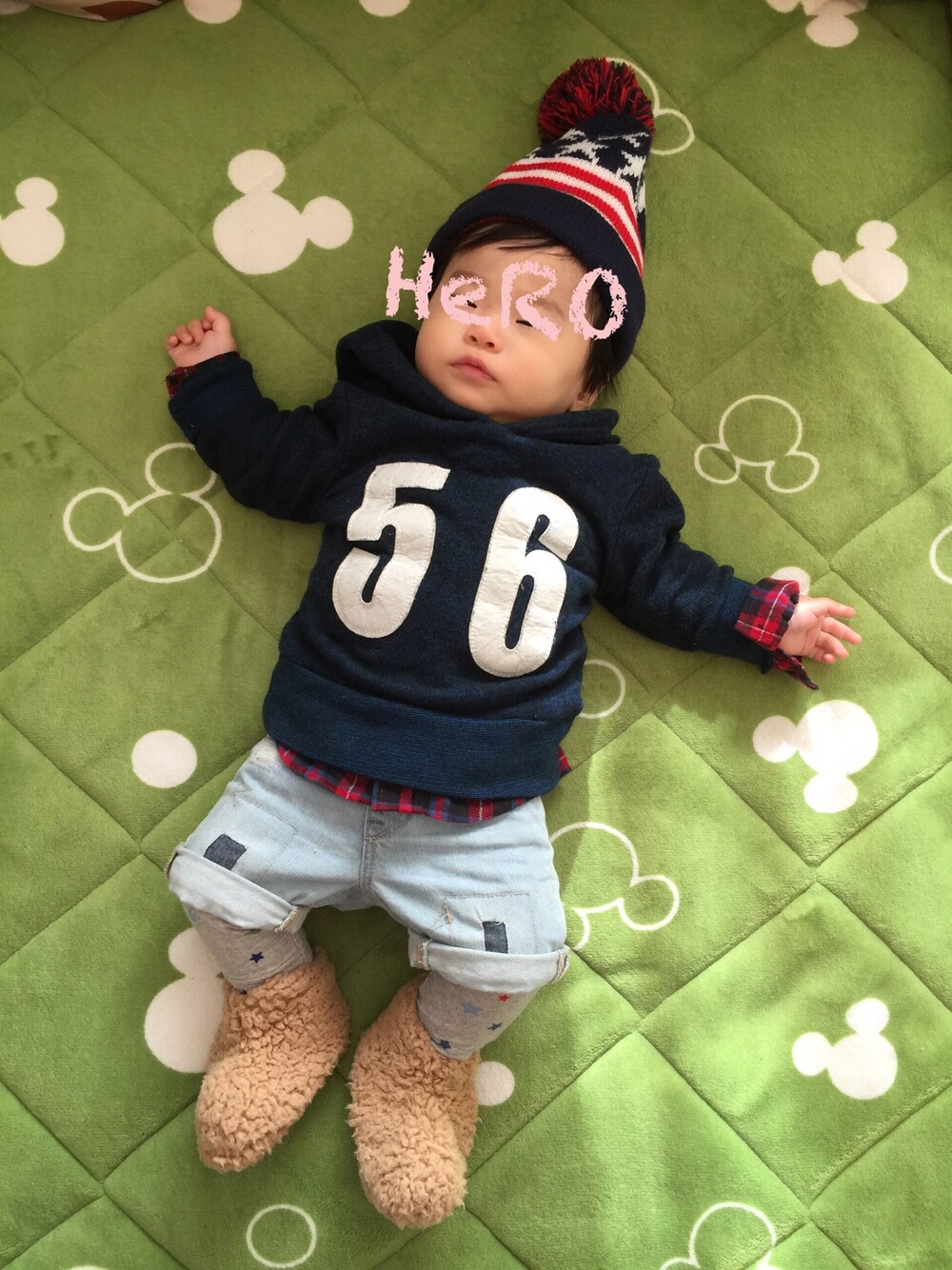「西松屋、H&M、レギンス、パーカー、ニット帽、ベビー、ベビーコーデ、男の子、０歳、関西人」｜「西松屋のアイテム（パーカー、ブルー系）」を使った、HeROさん（キッズ・70cm）の秋コーディネートの1枚目の写真