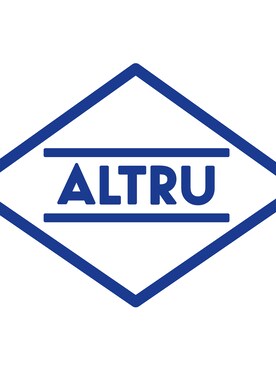 「ALTRU（アルトゥルー）のアイテム」を使った、AltruApparelさん（メンズ・178cm）の秋コーディネート