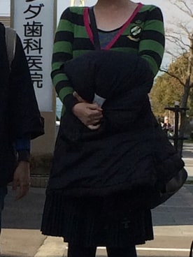 「モンクレールのアイテム（ダウンジャケット/コート、ブラック系）」を使った、maaaachさん（レディース・164cm）の冬コーディネート