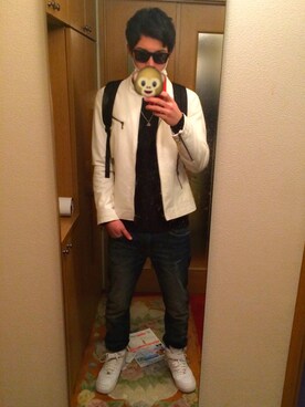 「ZARA（ザラ）のアイテム（ニット/セーター、ブラック系）」を使った、seriさん（メンズ・178cm）の秋コーディネート