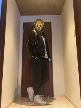 「Bershka（ベルシュカ）のアイテム（ブルゾン、ブラック系）」を使った、seriさん（メンズ・178cm）の秋コーディネート