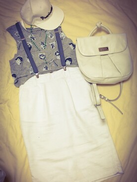 「LOWRYS FARM（ローリーズファーム）のカラーペンシルスカート 540783（スカート、ホワイト系）」を使った、ゆのみさん（レディース・157cm）の夏コーディネート