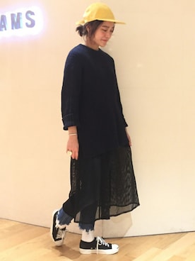 「アイテム（バングル/リストバンド）」を使った、yamashita  aiさん（レディース・157cm）の秋コーディネート