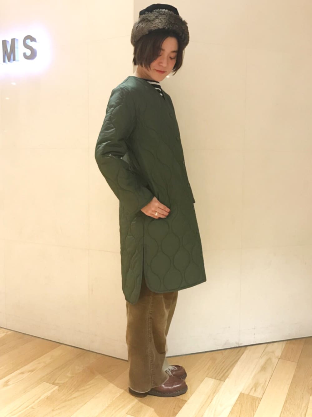 「秋のコーデ、アウター、キルティング、ミリタリー、Ray BEAMS、BEAMS、BEAMS BOY」｜「77circaのアイテム（パンツ、ブラウン系）」を使った、yamashita  aiさん（レディース・157cm）の秋コーディネートの1枚目の写真